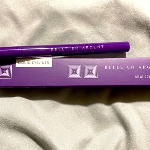 Belle En Argent- Liquid Eyeliner- Fine print-Black
